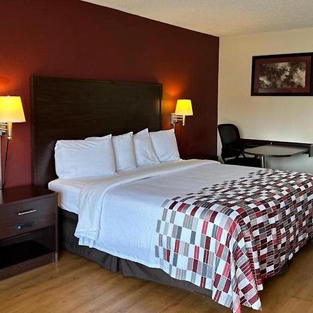Red Roof Inn Fredericksburg South Εξωτερικό φωτογραφία
