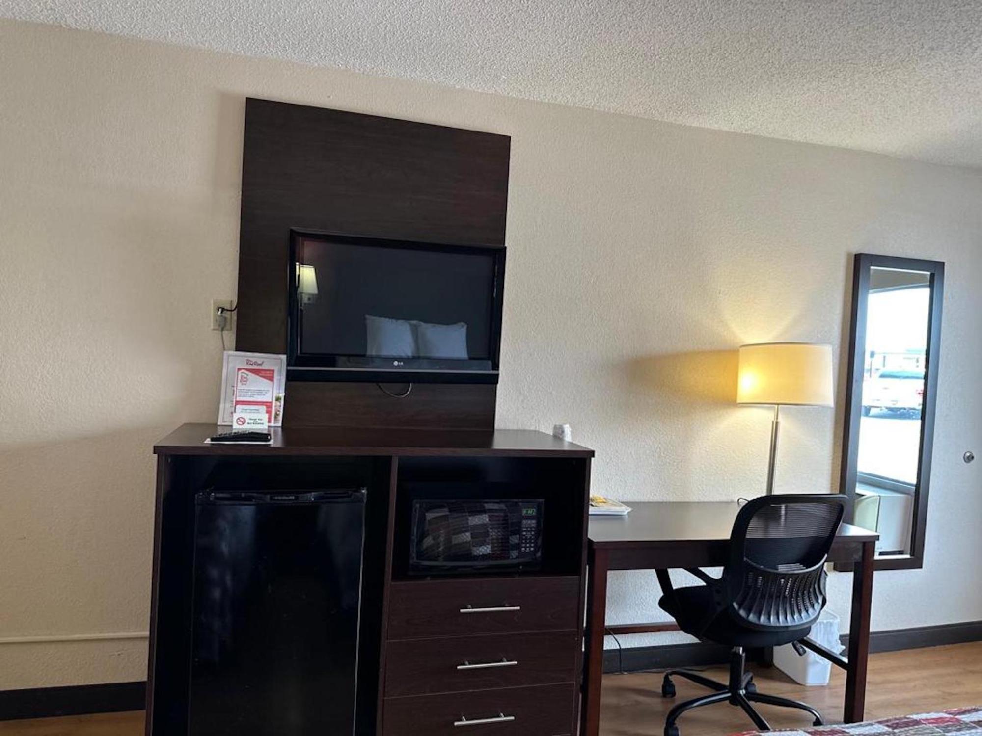 Red Roof Inn Fredericksburg South Εξωτερικό φωτογραφία