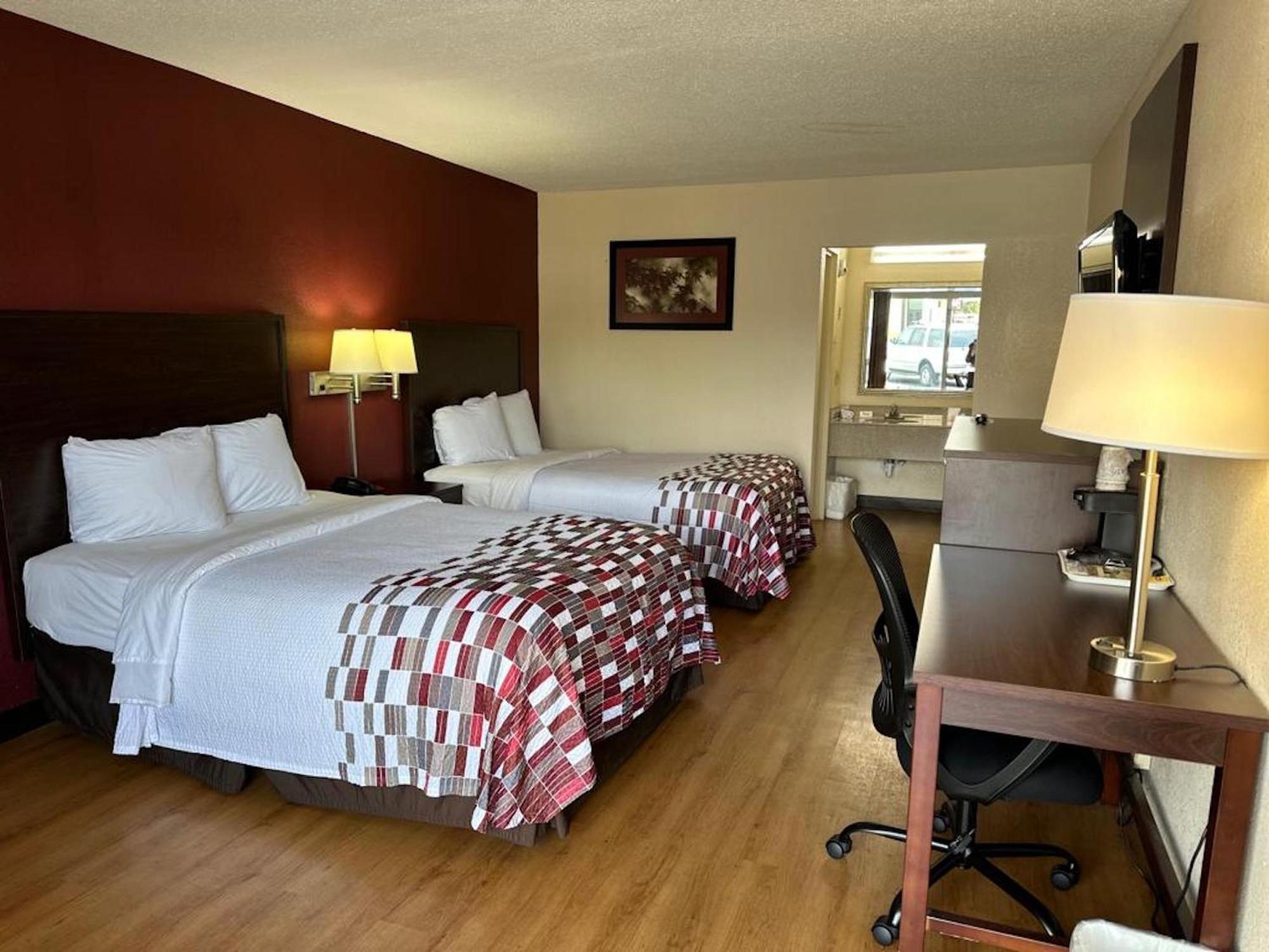 Red Roof Inn Fredericksburg South Εξωτερικό φωτογραφία